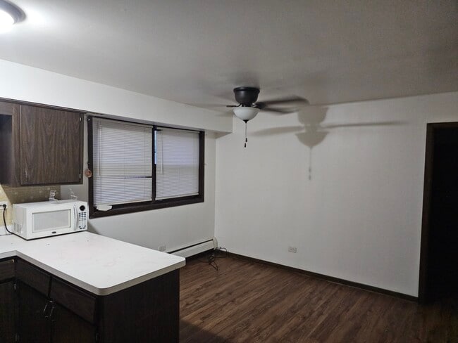Eat in kitchen - 1860 State St Unit Garden Apt