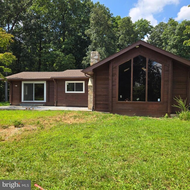 Building Photo - 5545 Broadwater Ln Rental