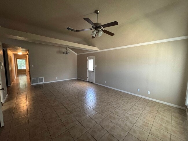 Photo - 1301 Powder River Dr Unit B