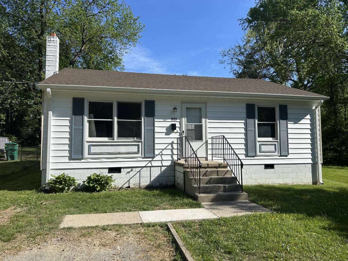 Photo - 117 N Ivy Ave