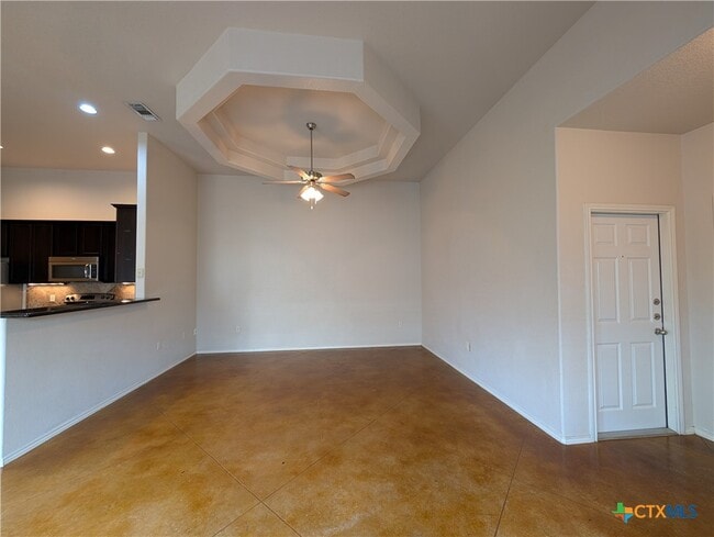 Photo - 229 Anne Louise Dr