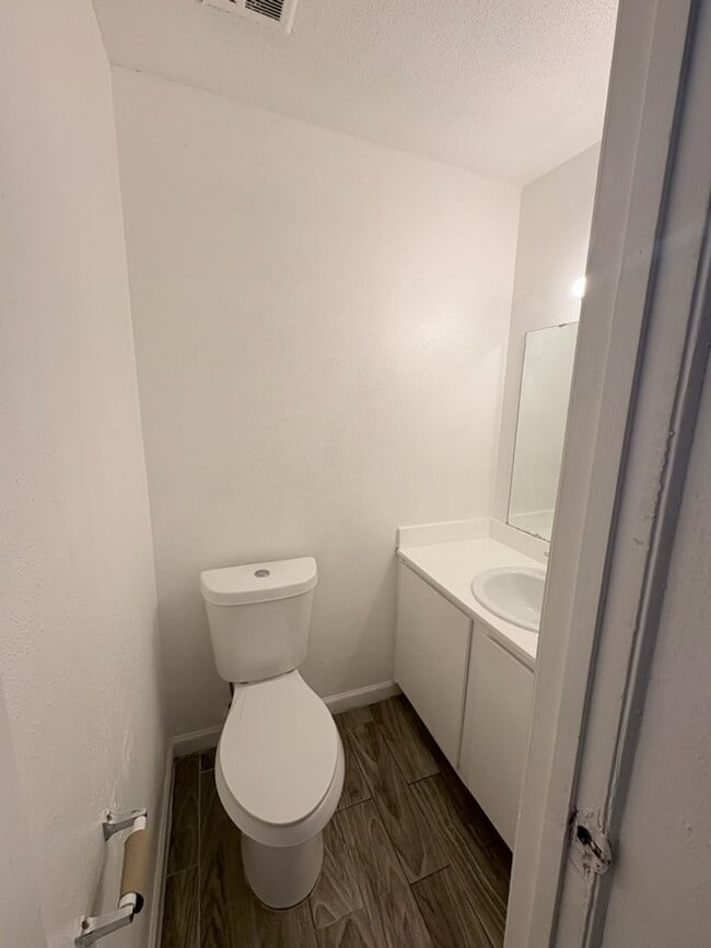 Photo - 6200 W Tidwell Rd