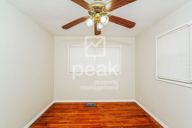 Photo - Beautiful 3 Bed/ 1 Bath home in Birmingham!