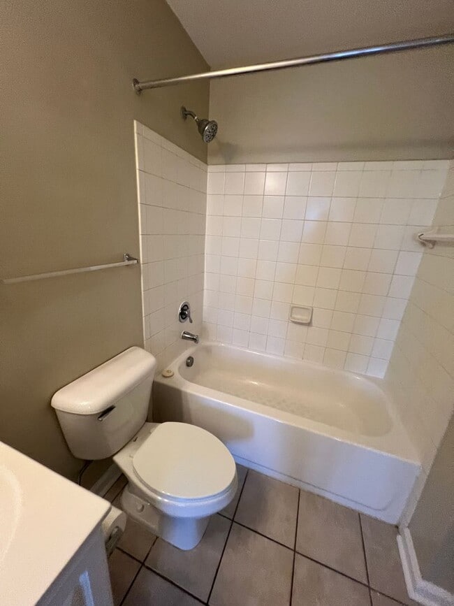 Photo - 3720 Spruce Ridge Way Unit 22-2213 - B