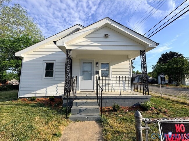 Building Photo - 1401 Hanover St