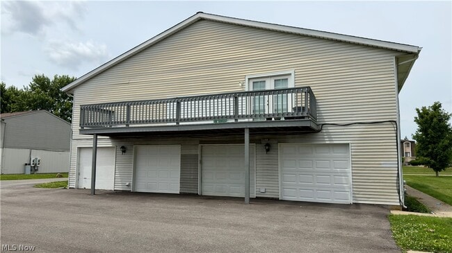 Photo - 229 Brunswick Dr