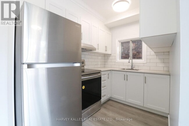 Photo - 199 Augusta Ave