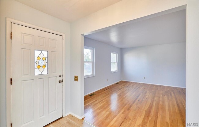 Photo - 815 Montmartre Ct