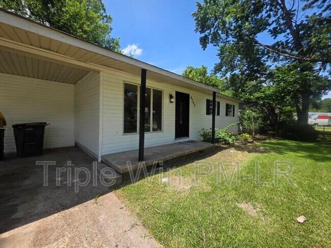 Photo - 8700 Winston Dr