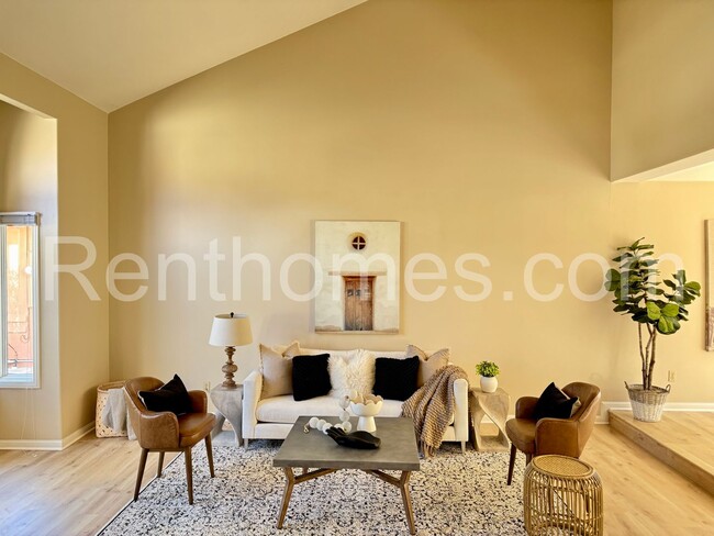 Photo - 12613 Crest Knolls Ct