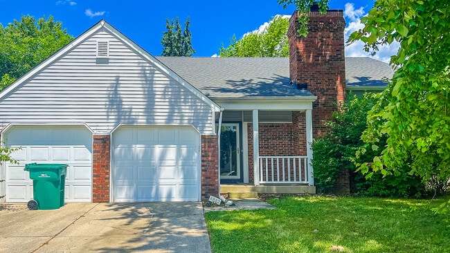 Photo - 6882 Grampian Way House