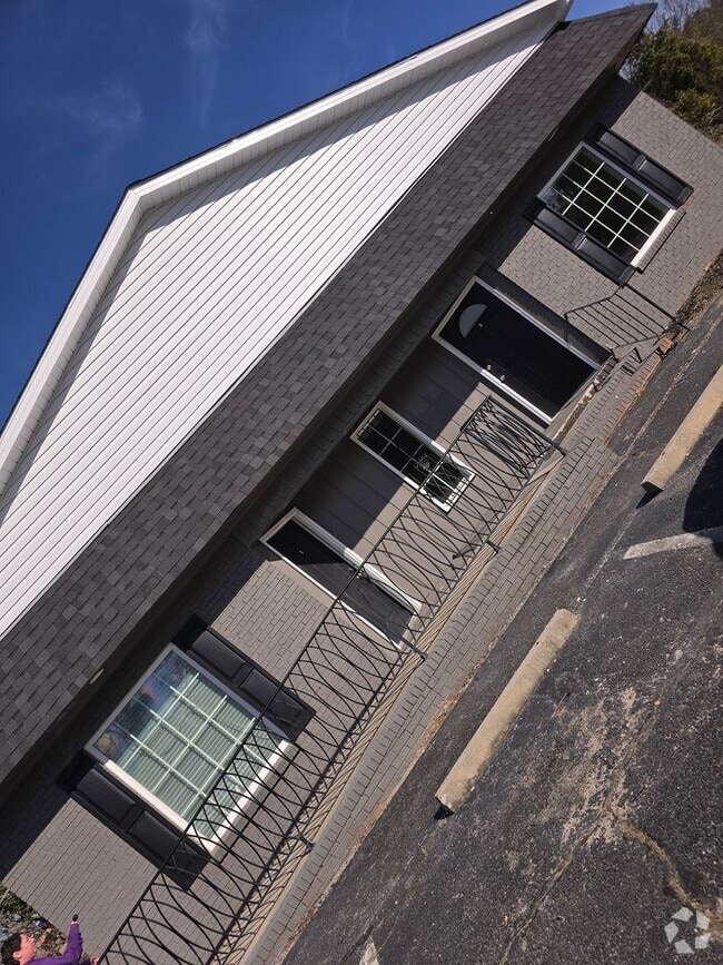 Building Photo - 1802 Teston Ln Unit A Rental