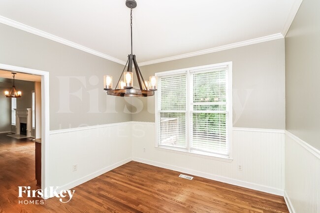 Photo - 102 Windsong Trail