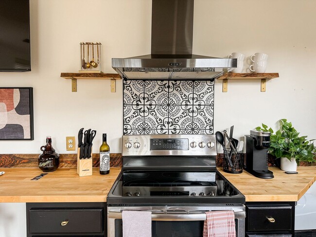 Photo - Modern 1 Bedroom, 1 Bathroom Home in East Missoula – Fully Furnished!