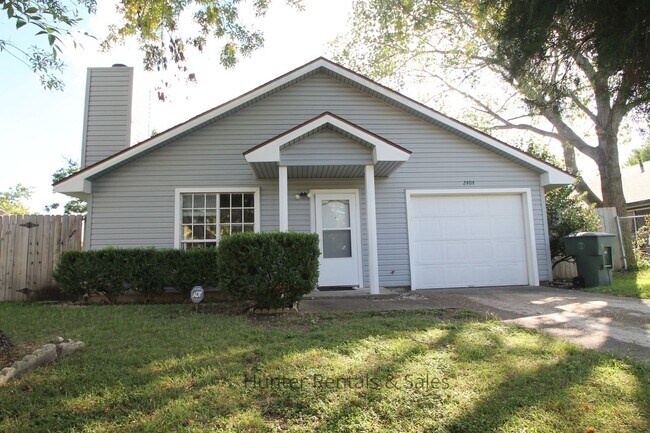 Building Photo - Willowsprings Two Bedroom Cutie!