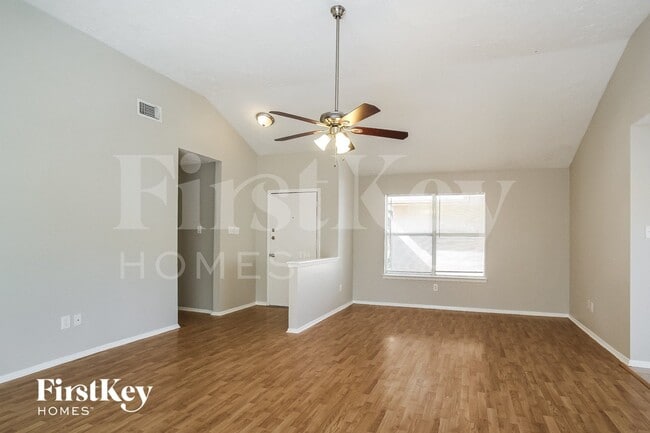 Photo - 21226 Waymare Ln
