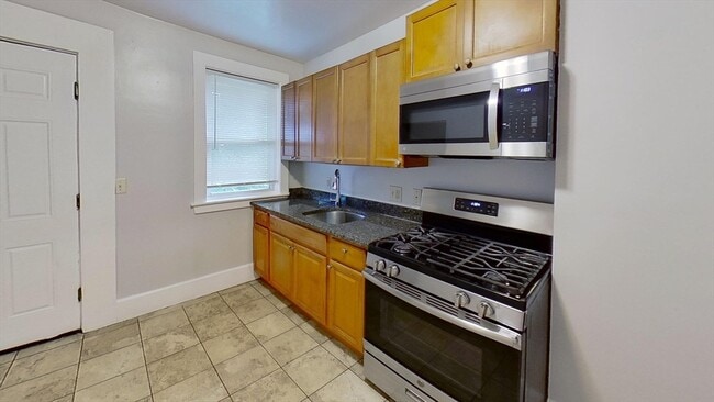 Photo - 192 Adams St Unit 3
