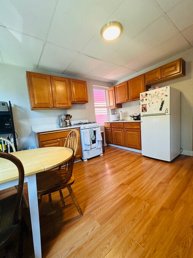 1572 Tremont St Unit 3