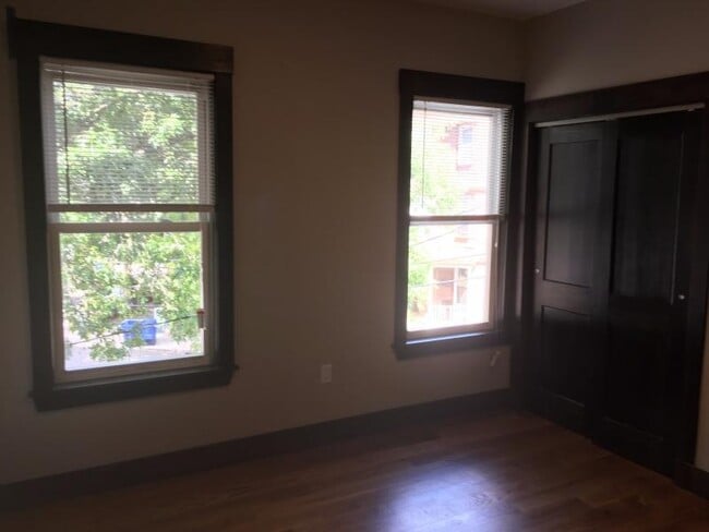 Photo - 46 Creighton St Unit 2