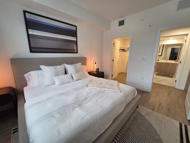 Photo - 685 W 72nd Pl Unit A1