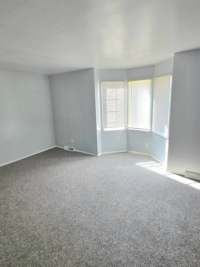 Photo - 7035 Paxton Rd
