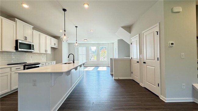 Photo - 1475 Creekside Cir NW