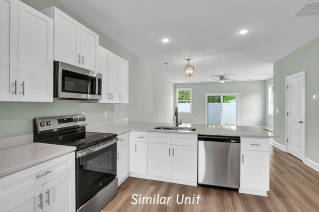 Photo - 303 Starfish Ln