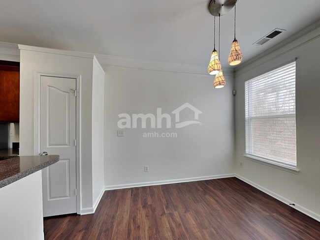 Photo - 2111 Less Traveled Trail