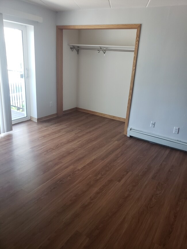 Photo - Hooker Avenue Apartments