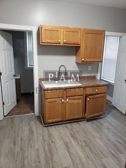 Photo - 1000 Hagerer St