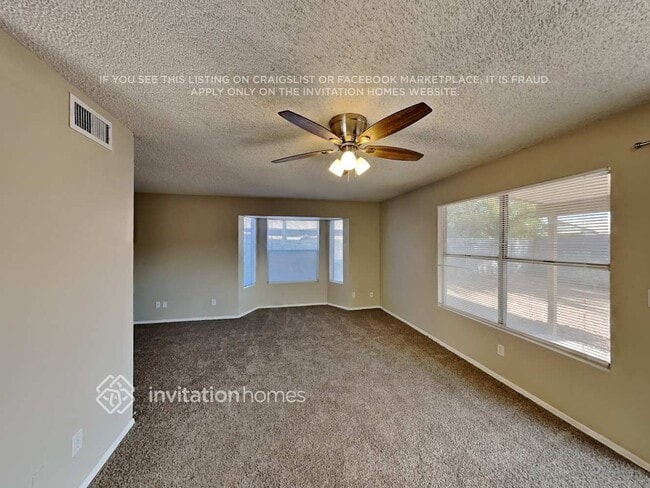 Photo - 630 E Jensen St