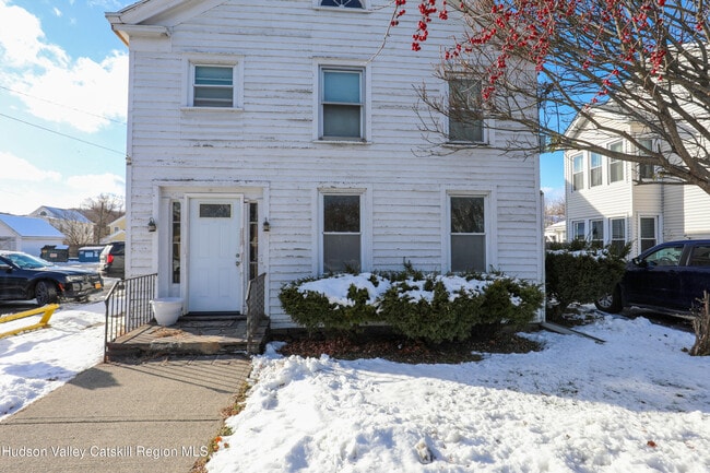 Building Photo - 180 Broadway