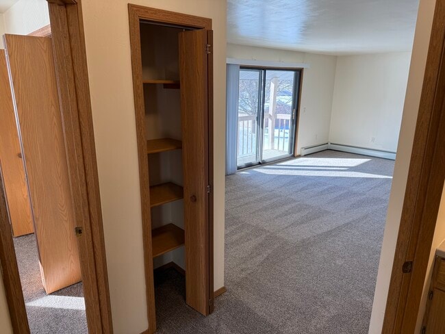 Sala de estar - Fisk Street Apartments