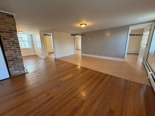 Photo - 122 Church St Unit B