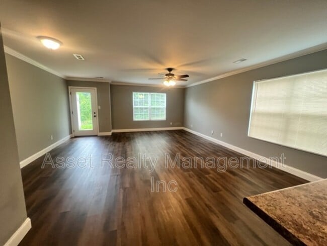 Photo - 924 Warrior Hill Dr