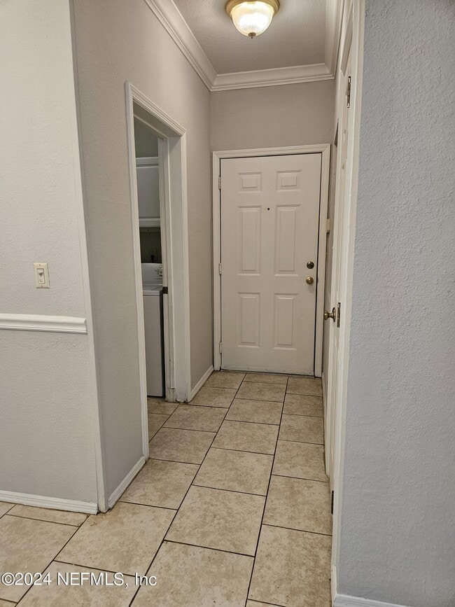 Building Photo - 13810 Sutton Park Dr N Unit 916