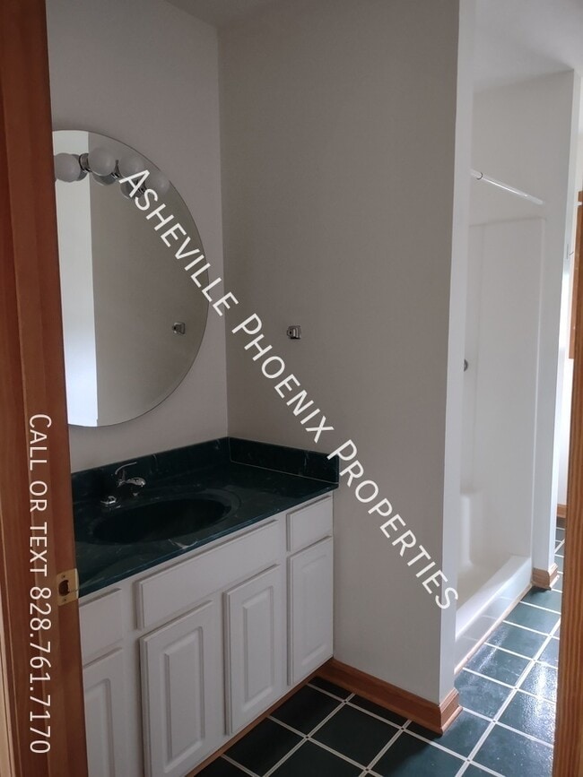 Photo - 429 Jupiter Rd