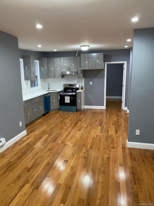 Photo - 218 Washington St