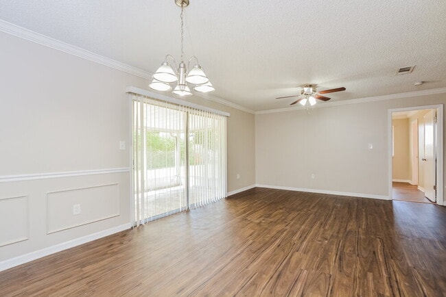 Photo - 3443 Hursey Dr