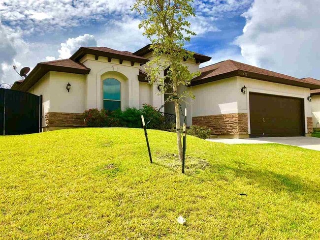 Photo - 512 Otero Dr