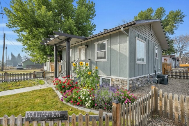 Photo - 202 S Middleton Rd