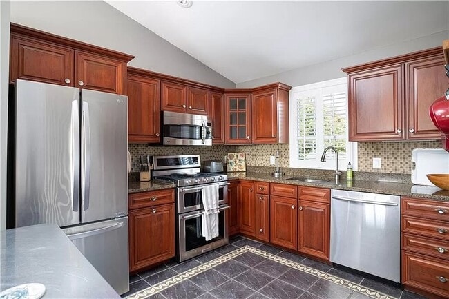 46 Malbone Rd