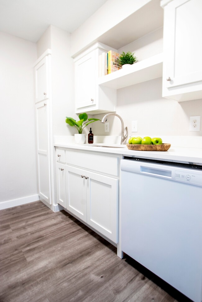 Photo - Gazebo Apartments (Denton, Tx)