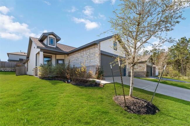 Photo - 25587 Blossom Ct