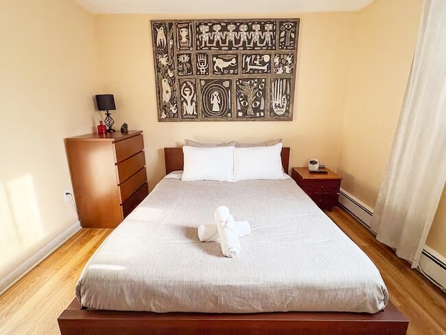 Photo - 6 Norumbega Ter Unit 10