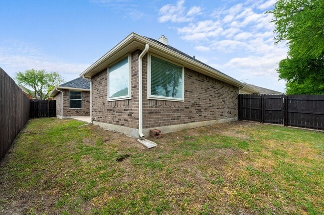 Photo - 3205 Hamlett Ln