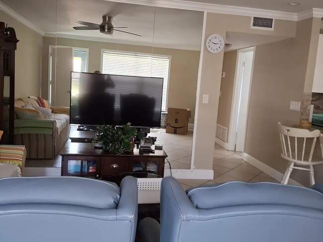 Building Photo - 2800 Indian River Blvd Unit 1Q