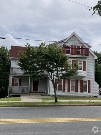 Building Photo - 32 W Main St Unit 401 Rental