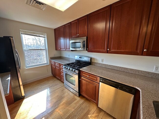 Photo - 318 Rindge Ave Unit 216
