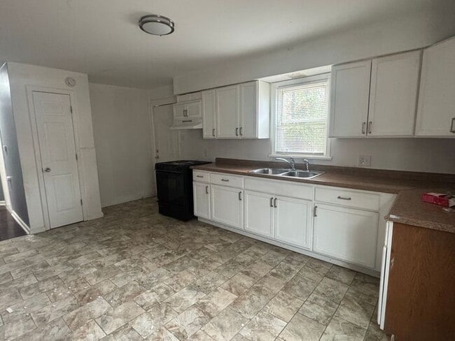 Charming 4bed/2Bath